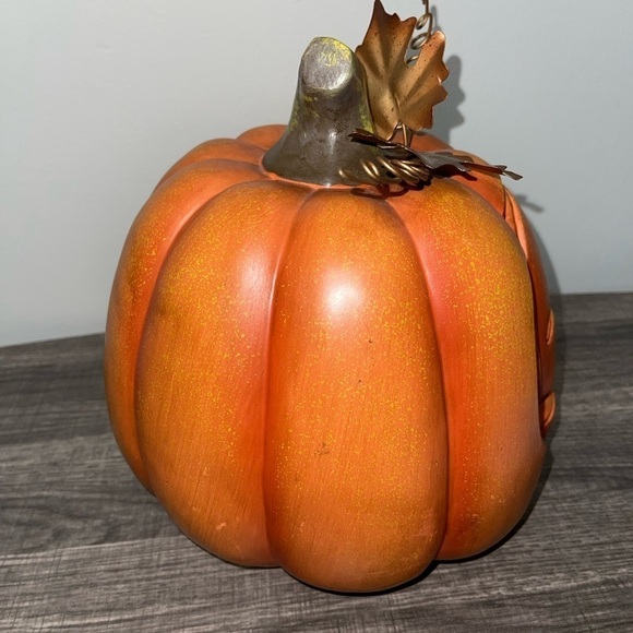 Kirkland's Pre-Lit Monogram G Pumpkin with Metal Stem - Picture 4 of 11